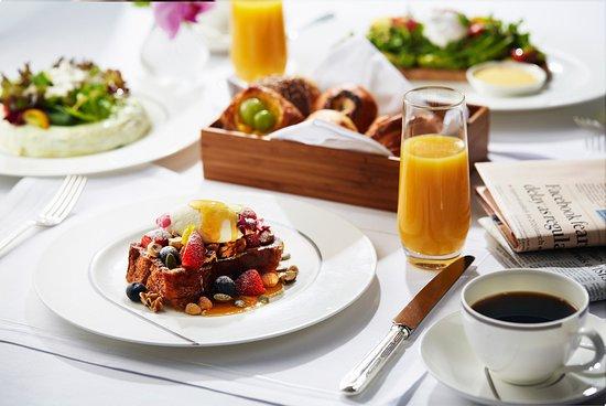 The Lobby at The Peninsula Tokyo